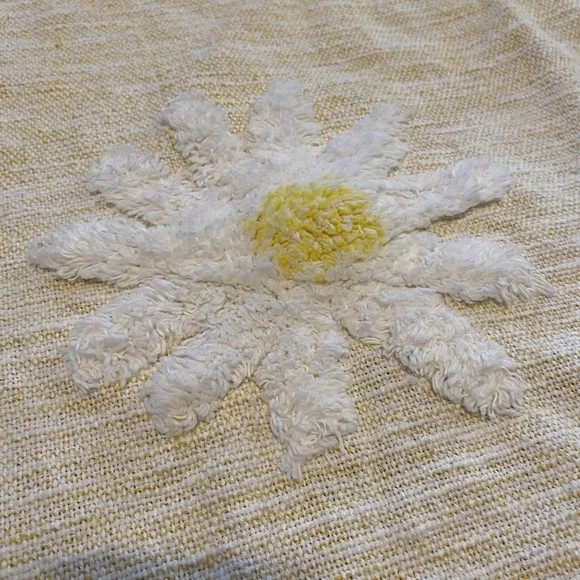 Rachel Zoe Soft Yellow Cotton Throw Blanket White Tufted Daisies Tassels 54x61 - Picture 2 of 9